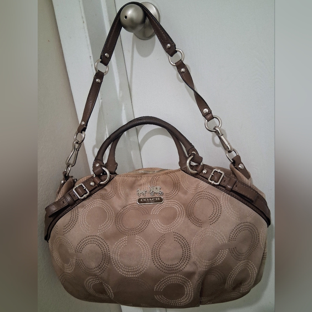 Coach Madison Dotted Op Art Sophia Satchel Fabric & Leather Shoulder Bag 15957 - Picture 3 of 16